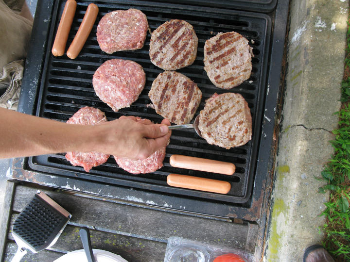 Grillin' up some grub