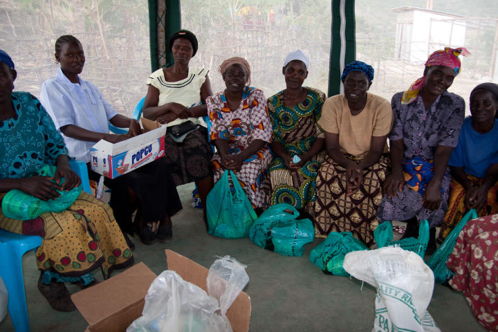 The women thanked us for helping their children
