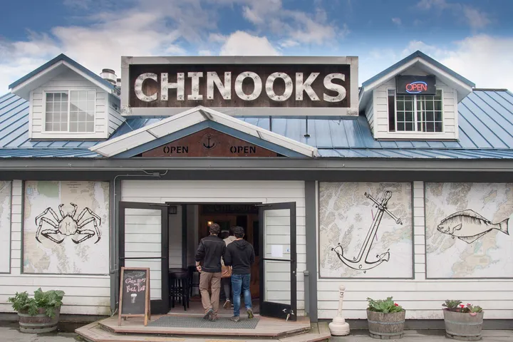There's good eatin' at Chinooks