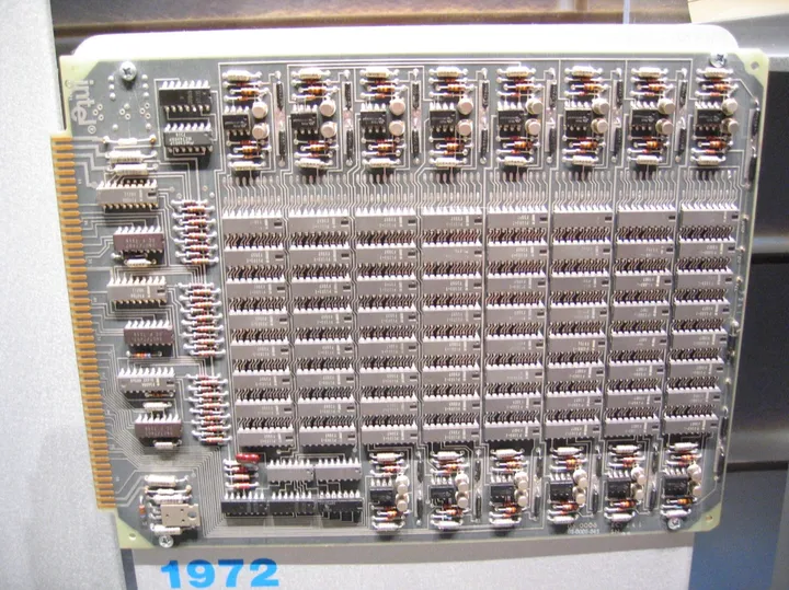 Close-up of the IN-10 memory board
