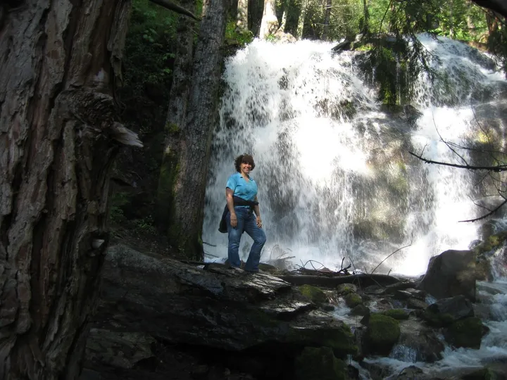 BW at the waterfall